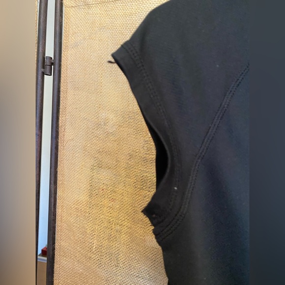 ACTIVEWEAR MUSCLE TANK - Picture 16 of 16